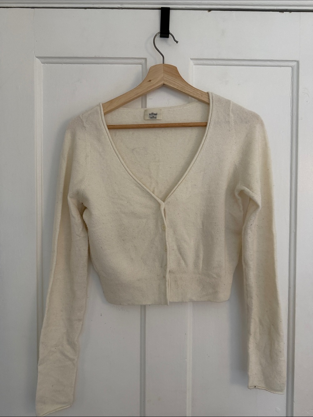 Wilfred Cream V-Neck Cropped Cardigan